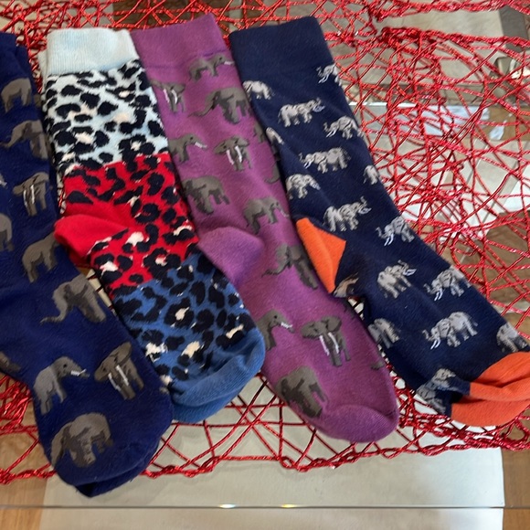Men’s African elephant, print socks, good condition only worn a couple times - Picture 3 of 6